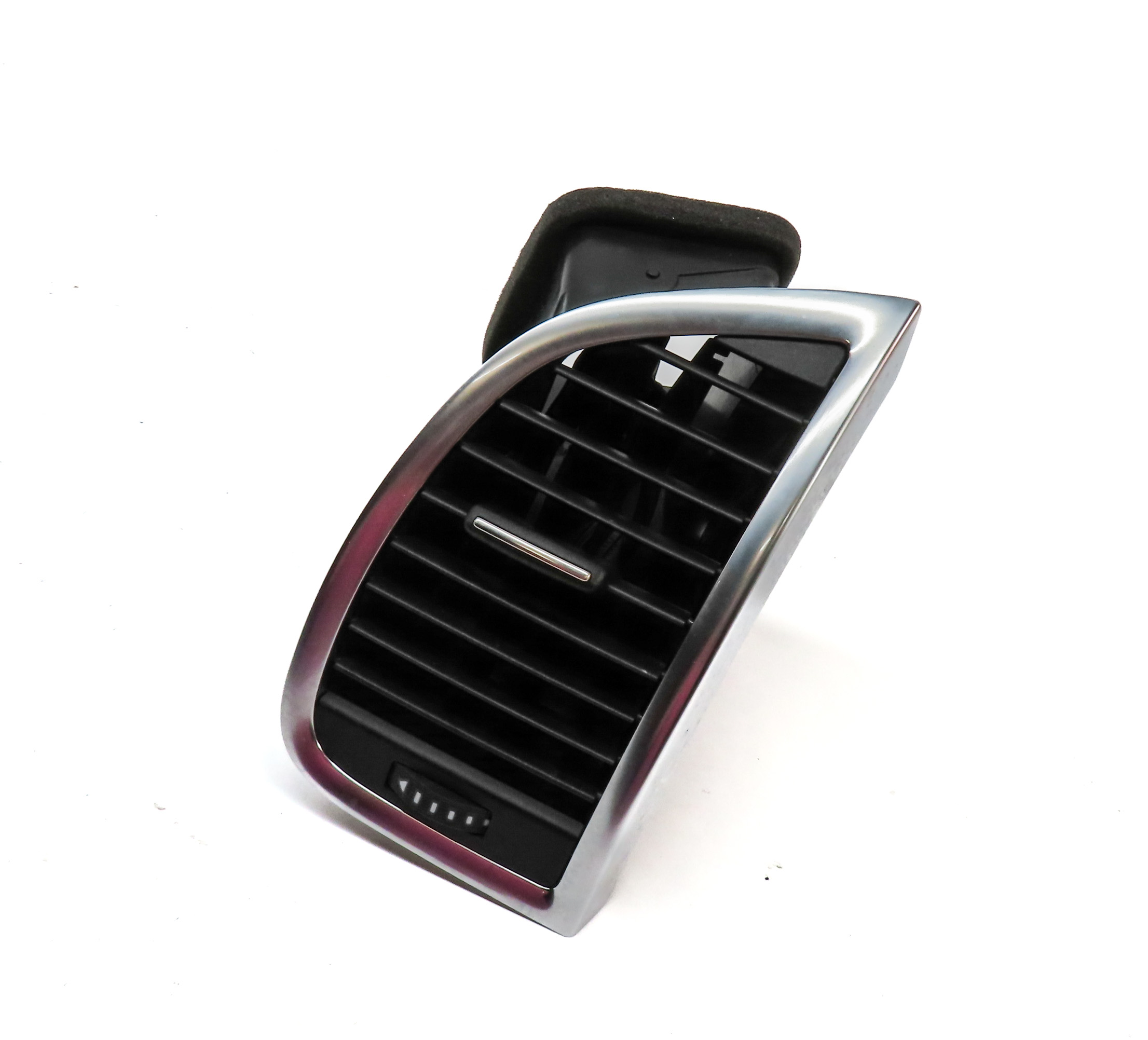 2015 AUDI Q7 (4L) FRONT RIGHT PASSENGER HEAT AIR AC HVAC VENT (Black) — exact item pictured